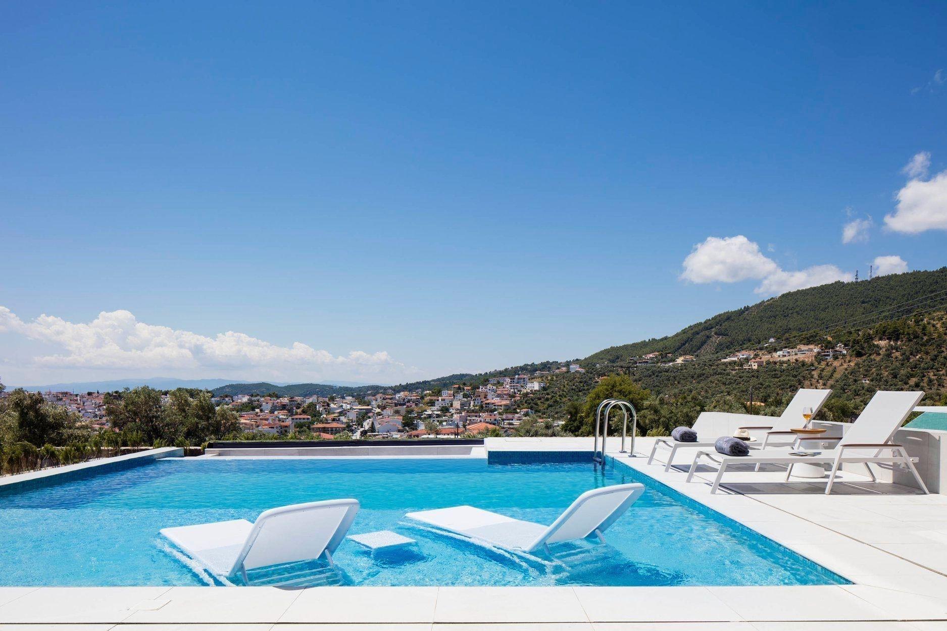 Amira Luxury Suites Skiathos Exterior foto
