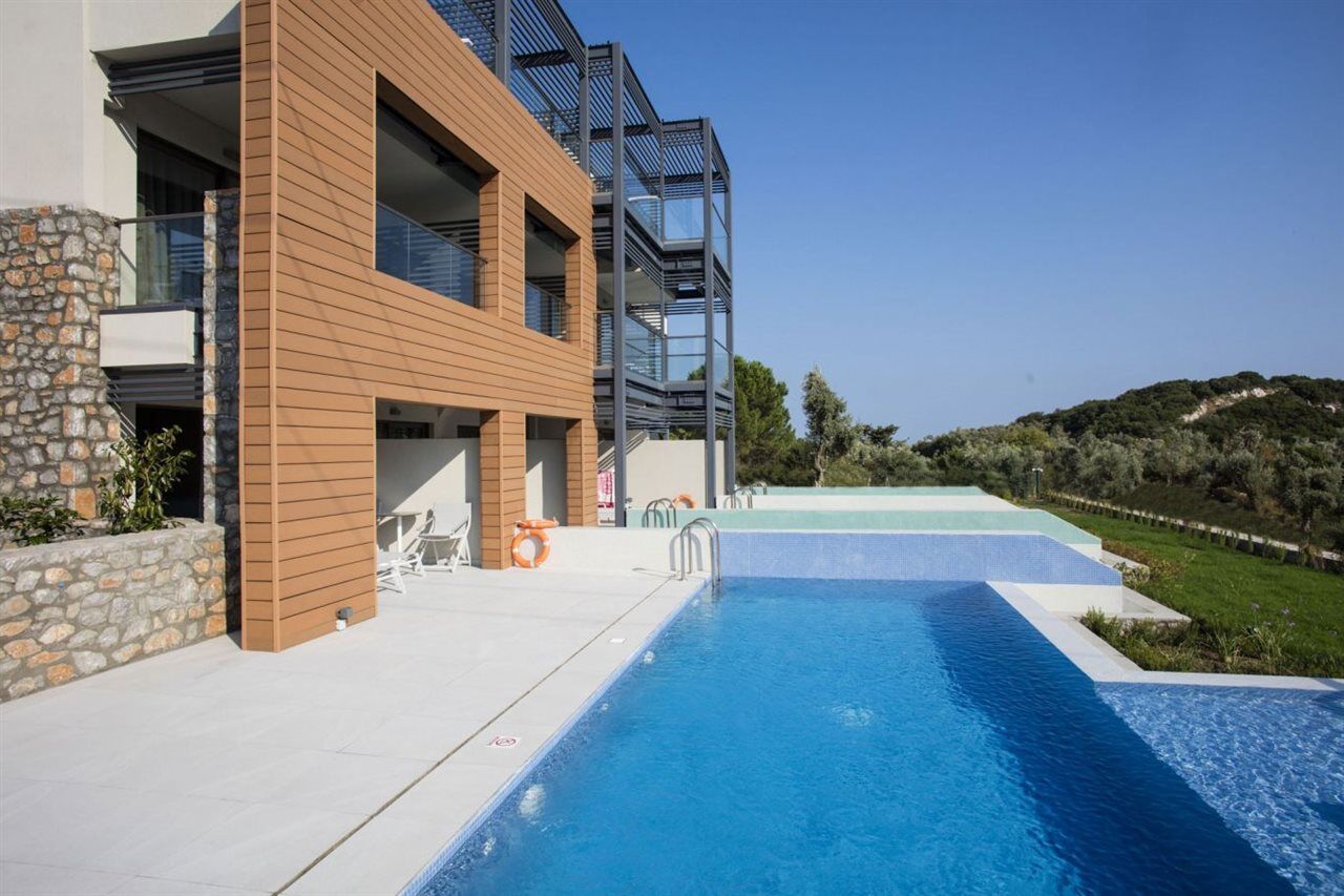 Amira Luxury Suites Skiathos Exterior foto