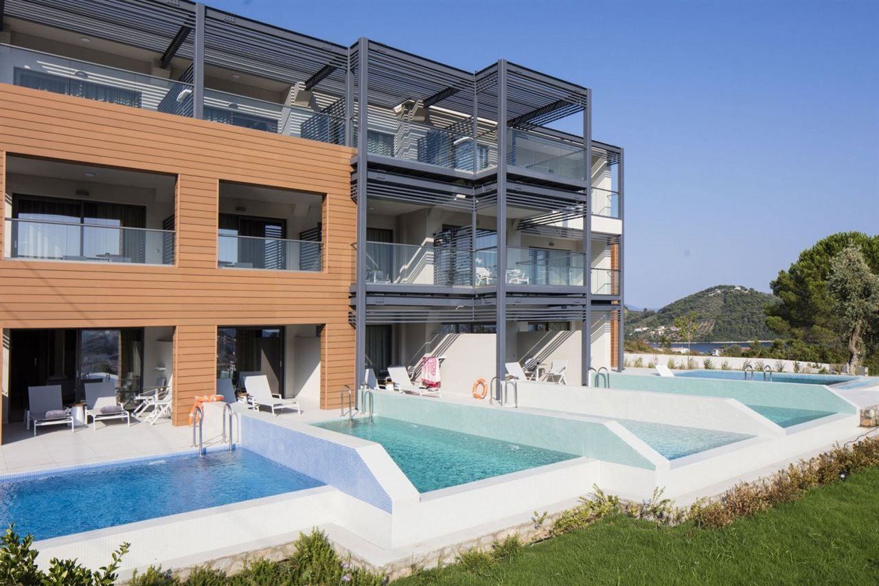 Amira Luxury Suites Skiathos Exterior foto